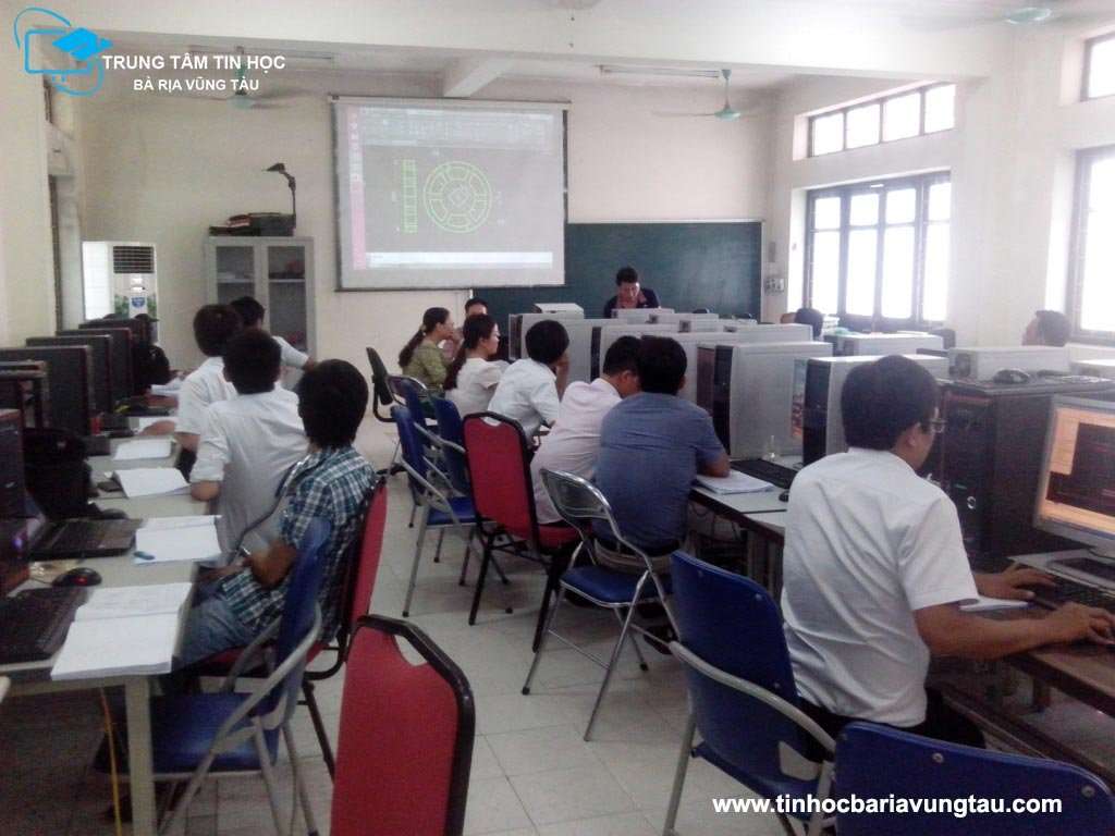 Học viên tại khóa học AutoCAD 3D